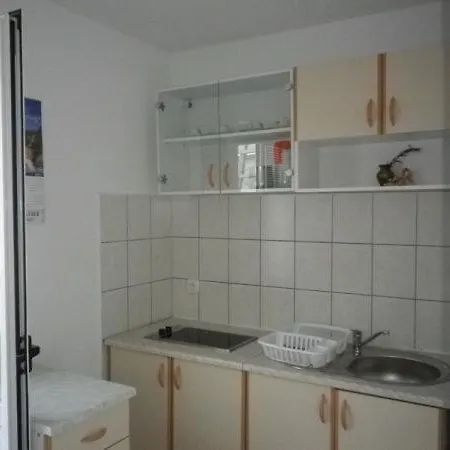 Studio In With Seaview, Balcony, Air Condition, Wifi